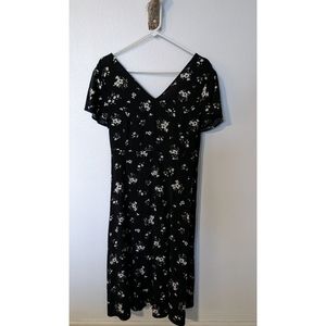 Old Navy black and white floral dress